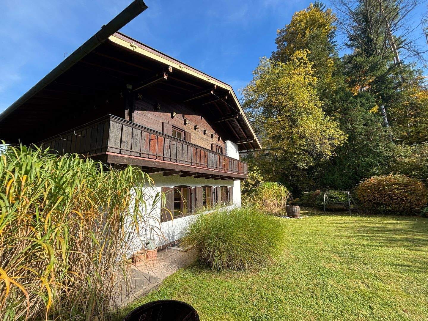 Immobilie in Bayerisch Gmain - Wohnhaus in  Bayerisch Gmain - Bild 0
