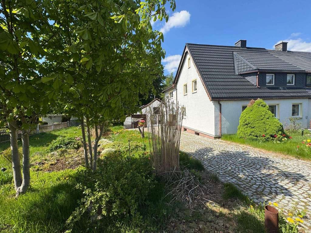 Immobilie in Jöhstadt - Wohnen zwischen Wäldern und Wiesen! Schöne Doppelhaushälfte in Grumbach! - Bild 4