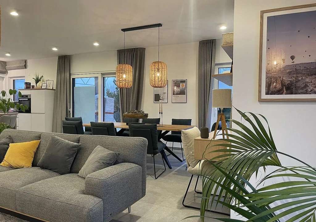 Immobilie in Plech - Individuell gestaltetes Einfamilienhaus in Plech - Ihr Traumdomizil mit vielseitigem Ausbaupotential - Bild 3