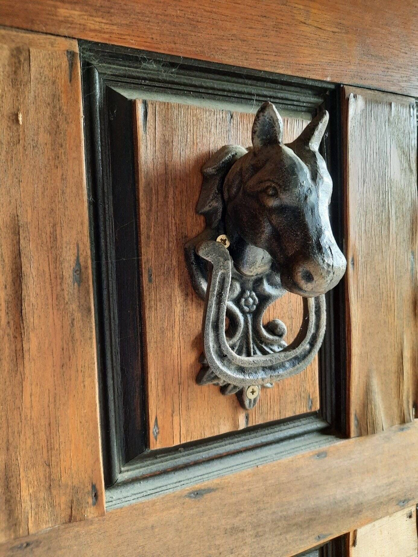 Immobilie in Wächtersbach - Fachwerktraum für Pferdehalter mit großem Wohnhaus, Offenstall, Nebengebäuden, Reitplatz, Eigen- und Pachtland in Ortslage! - Bild 3
