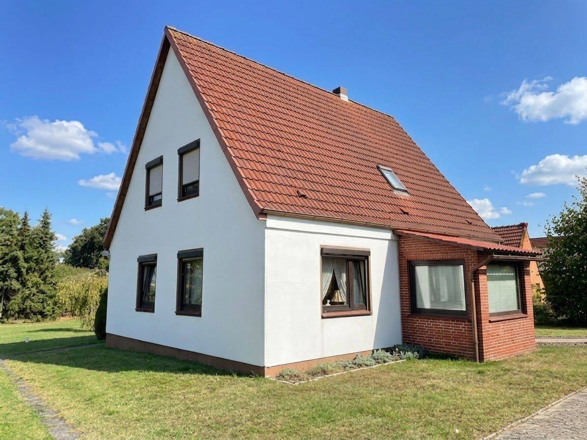 Immobilie in Hagen im Bremischen - Solides Einfamilienhaus in ruhiger Lage von Uthlede - Bild 0