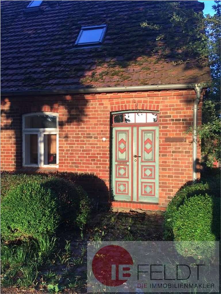 Immobilie in Obere Warnow - Ihr Traumhaus in Mecklenburg Vorpommern:
Liebevoll saniertes Bauernhaus mit traumhaftem Bauerngarte - Bild 1