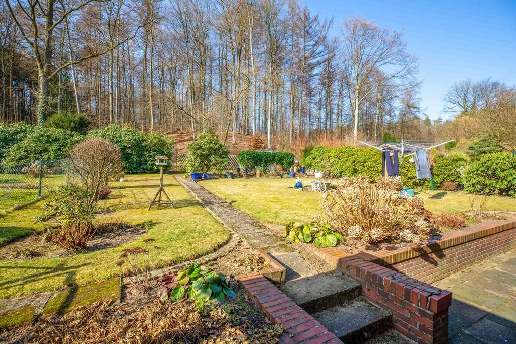 Immobilie in Lütjensee - !Neu! Großzügiges Einfamilienhaus zuzüglich 2 vermieteten Wohneinheiten im Anbau in 22952 Lütjensee - Bild 3