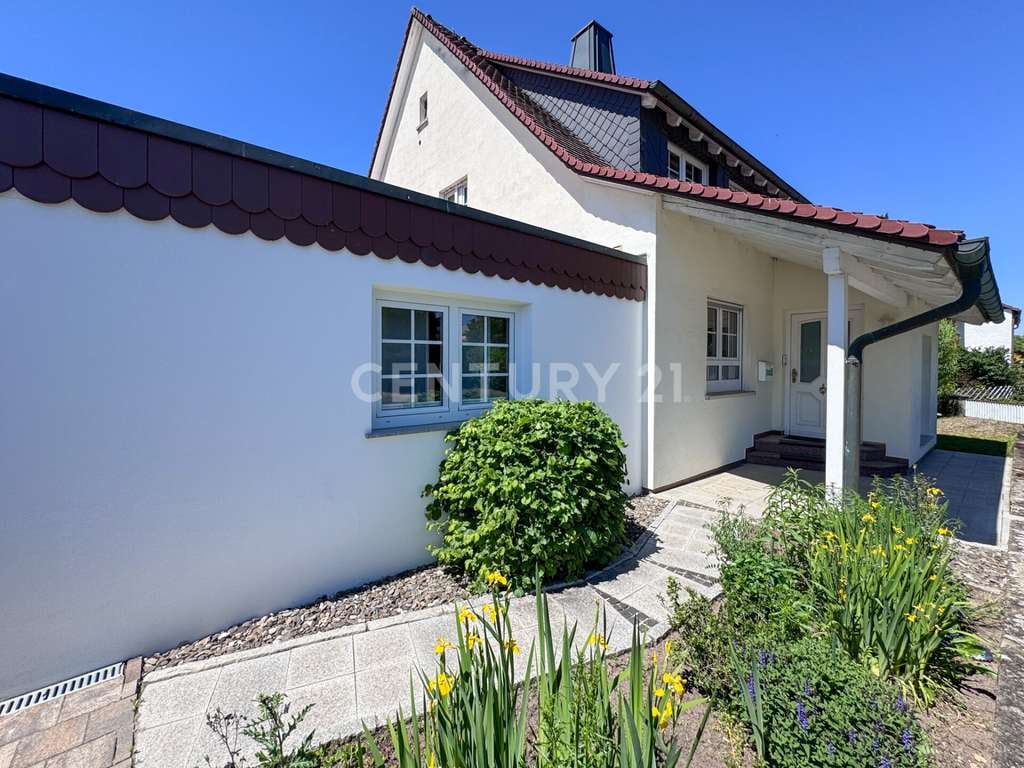 Immobilie in Lichtenfels - Ein- oder Zweifamilienhaus in begehrter Wohnlage von Lichtenfels - Ruhig & zentral - Bild 4
