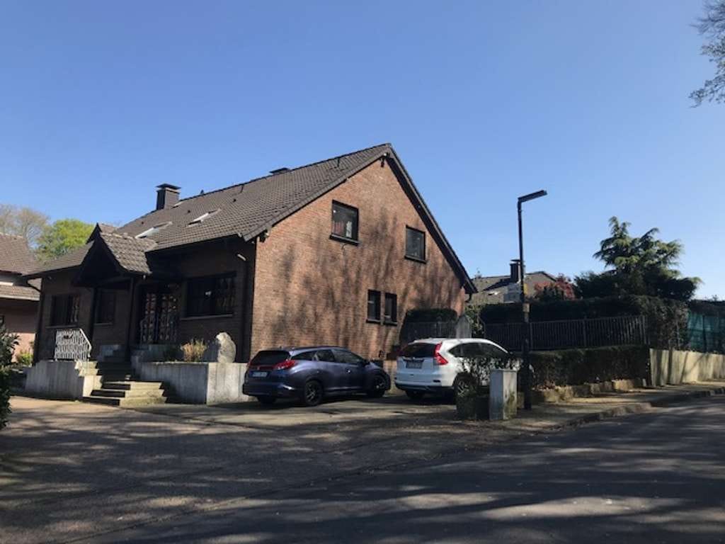 Immobilie in Hamminkeln - 220 m² Haus in Brünen – Neue Viessmann-Heizung – Bad EG modernisiert - Bild 1