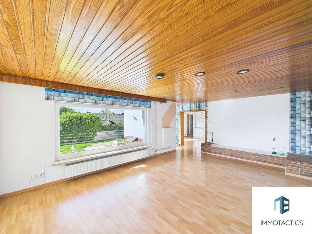 Immobilie in Hargesheim - Freistehendes Einfamilienhaus in Hargesheim mit großem Garten & Garage – ab sofort bezugsfrei - Bild 1