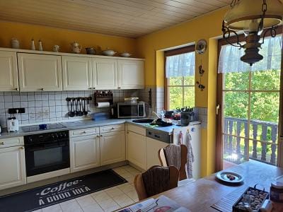 Immobilie in Prüm - VIEL PLATZ MIT EINLIEGERWOHNUNG IM GRÜNEN - Bild 4