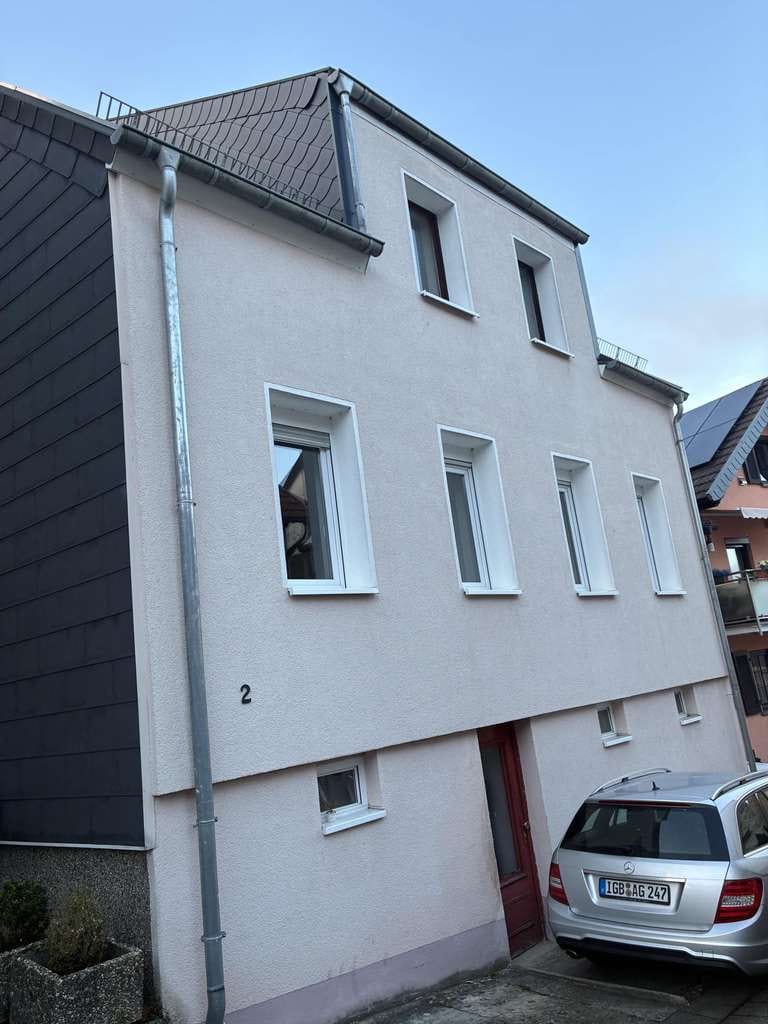 Immobilie in Sankt Ingbert - Einfamilienhaus mit großem Garten in ruhiger Lage von Oberwürzbach - Bild 0