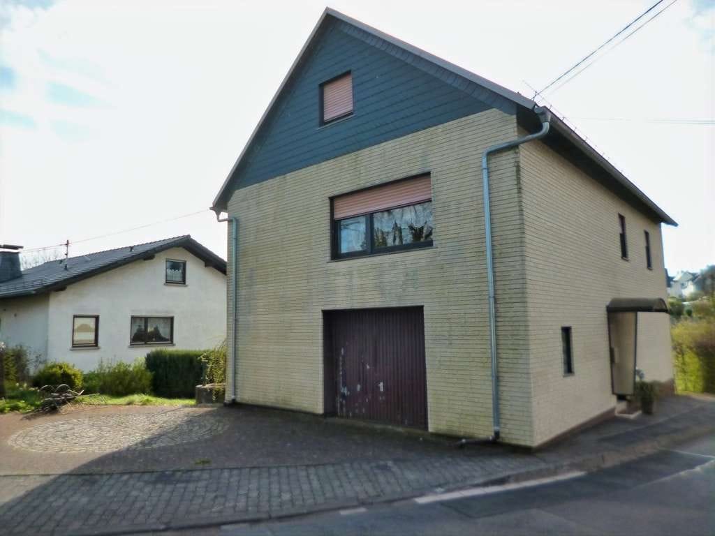 Immobilie in Dreisbach - Einfamilienhaus mit Garten! - Bild 1