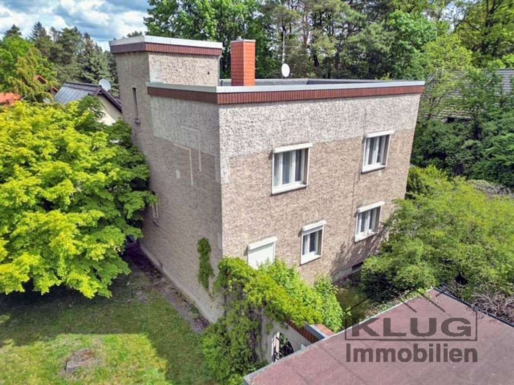Immobilie in Hohen Neuendorf - Hohen Neuendorf! Einfamilienhaus mit gefragten Attributen der klassischen Bauhaus-Architektur - Bild 2