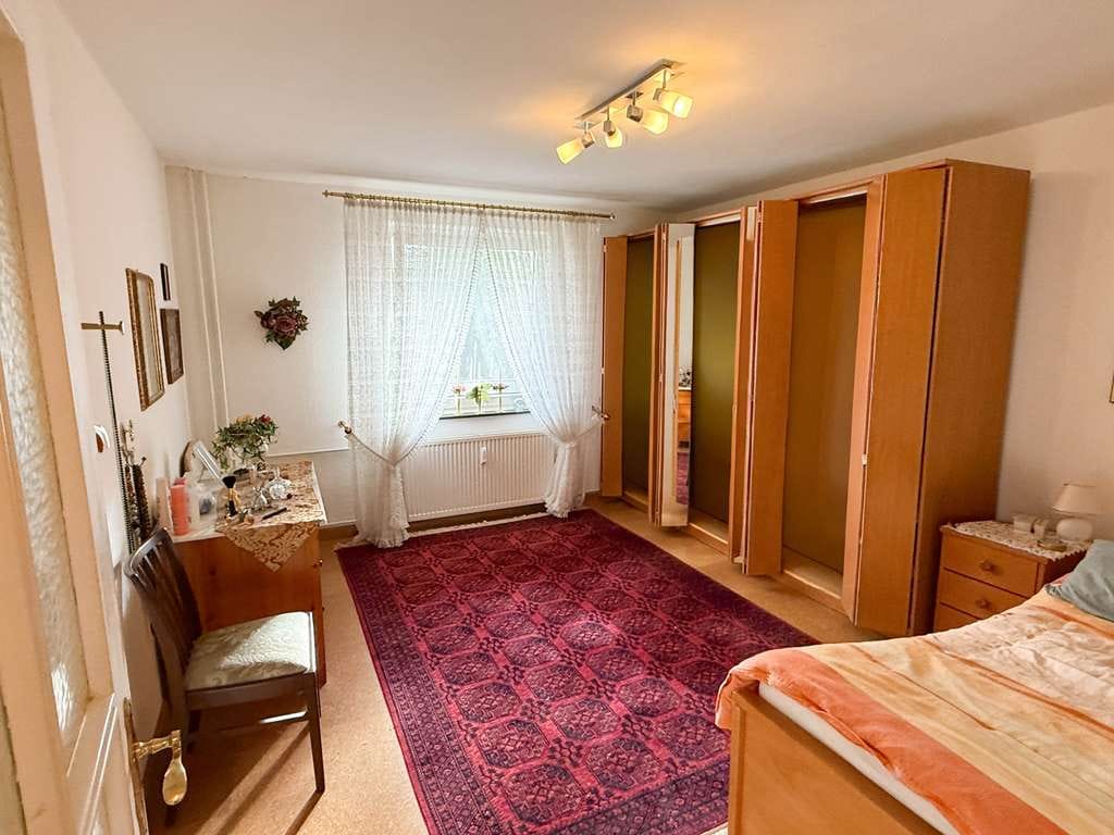 Immobilie in Pinneberg - Große 3 Zimmer-Wohnung mit Süd-Balkon in ruhiger Wohnlage - Bild 4