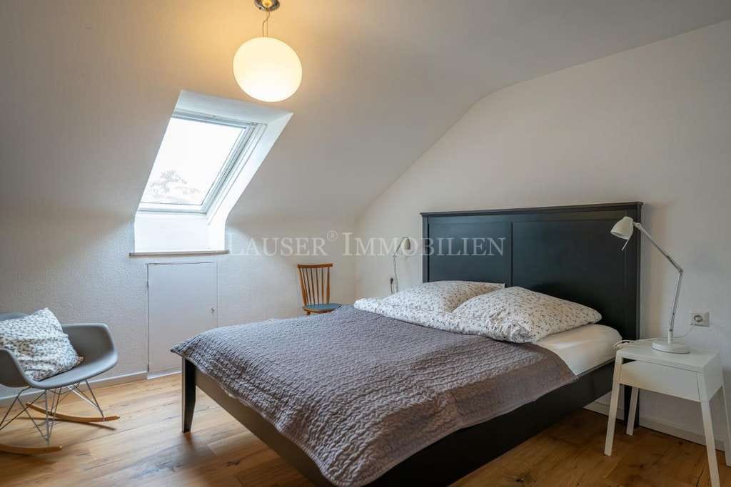 Immobilie in Fellbach - Möblierte Zwei-Zimmer-Dachgeschosswohnung in Fellbach - Bild 3