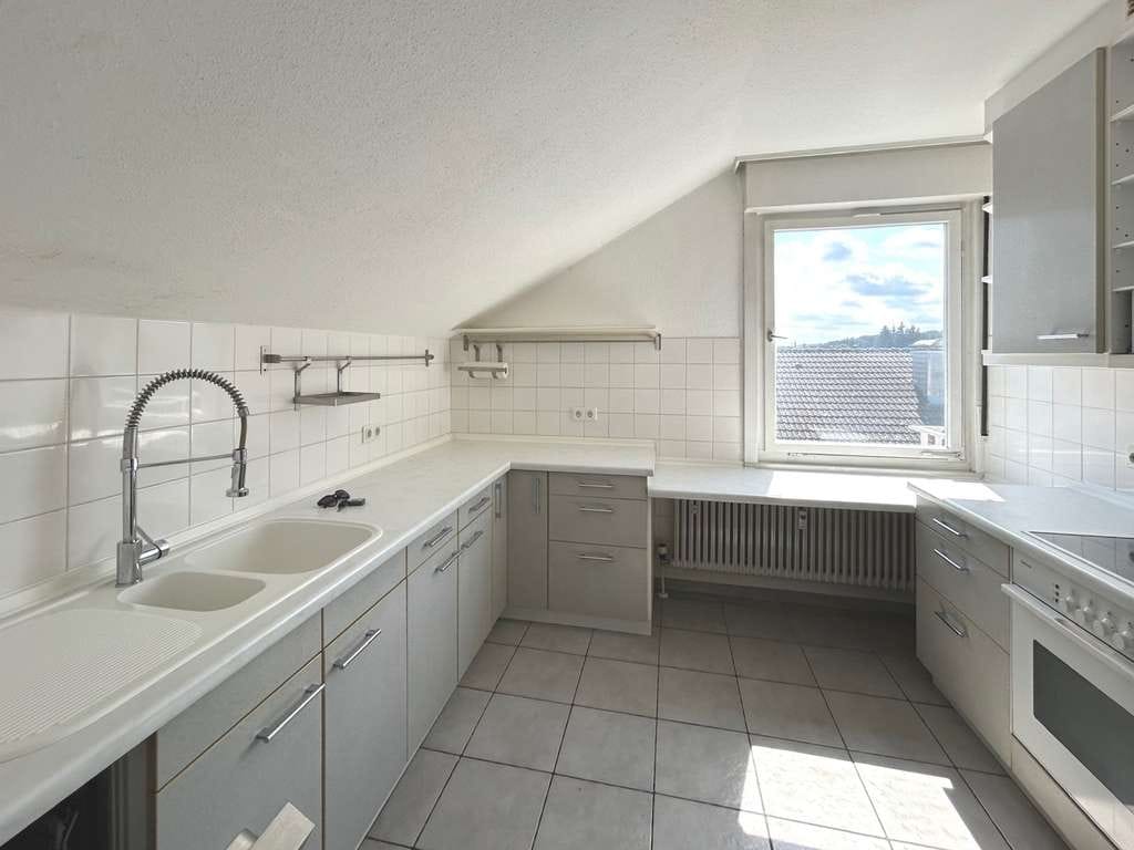 Immobilie in Illerrieden - Charmante Dachgeschoßwohnung mit gelungenem Grundriss - Bild 4