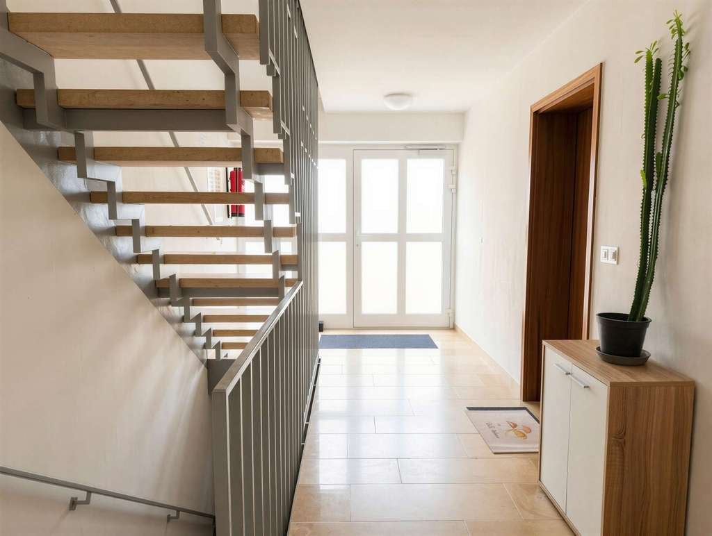 Immobilie in Passau - Kapitalanlage: Voll vermietetes MFH (4 WE) mit ca. 302 m², Doppelgarage & 2 Stpl. in Passau/Grubweg - Bild 4