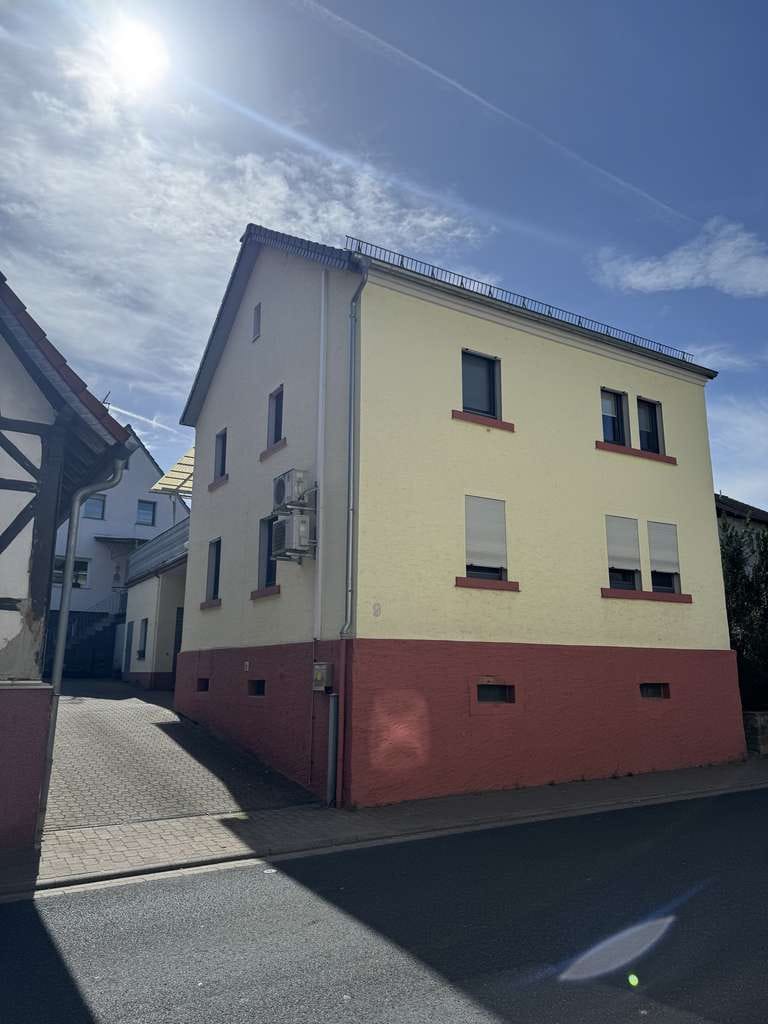 Immobilie in Schöllkrippen - Gemütliches Einfamilienhaus in Schneppenbach mit Garage und Garten - Bild 1