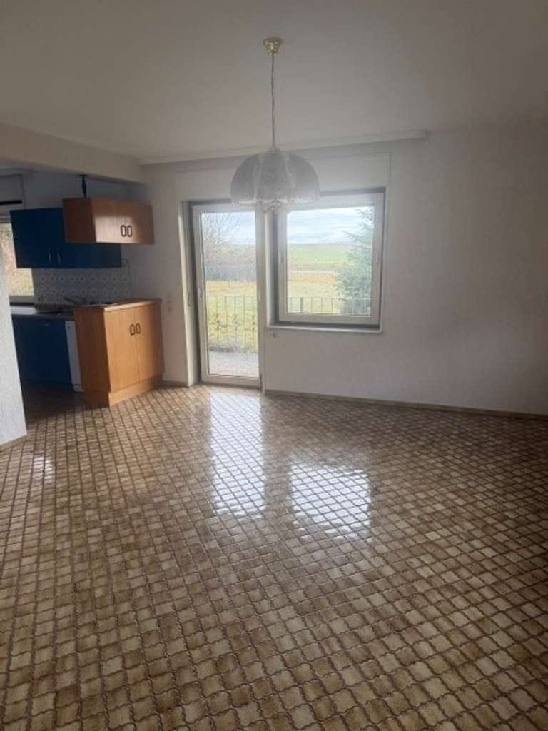 Immobilie in Eutingen im Gäu - Einfamilienhaus auf großzügigem Grundstück mit Baufenster in ruhiger Wohnlage von Rohrdorf  - Bild 4