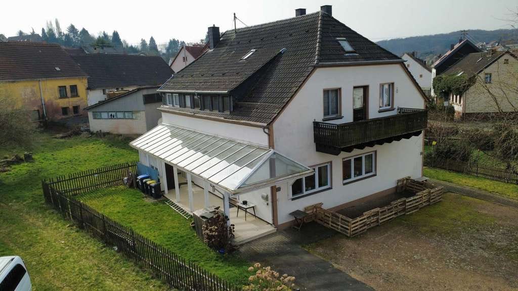 Immobilie in Marpingen - Attraktives Zweifamilienhaus in Marpingen-Urexweiler! - Bild 0