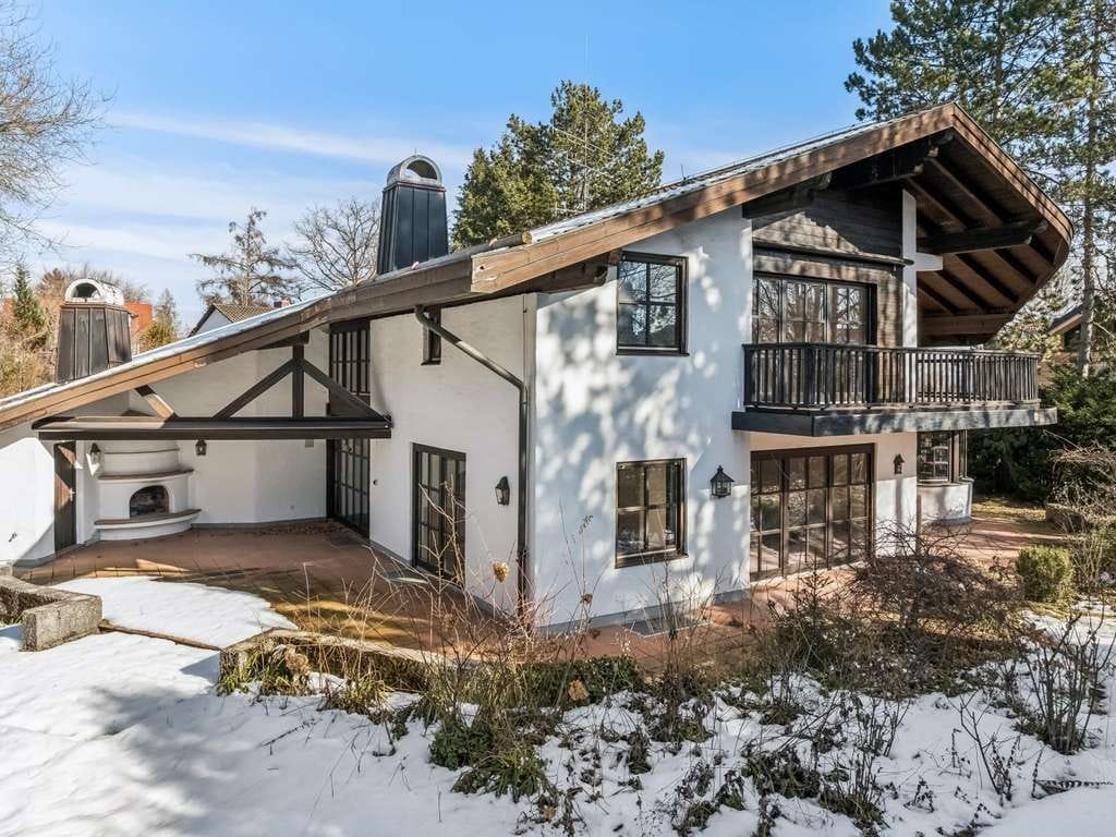Immobilie in Icking - Wunderschöne Villa in Bestlage von Icking zum sofortigen Selbstbezug - Bild 1