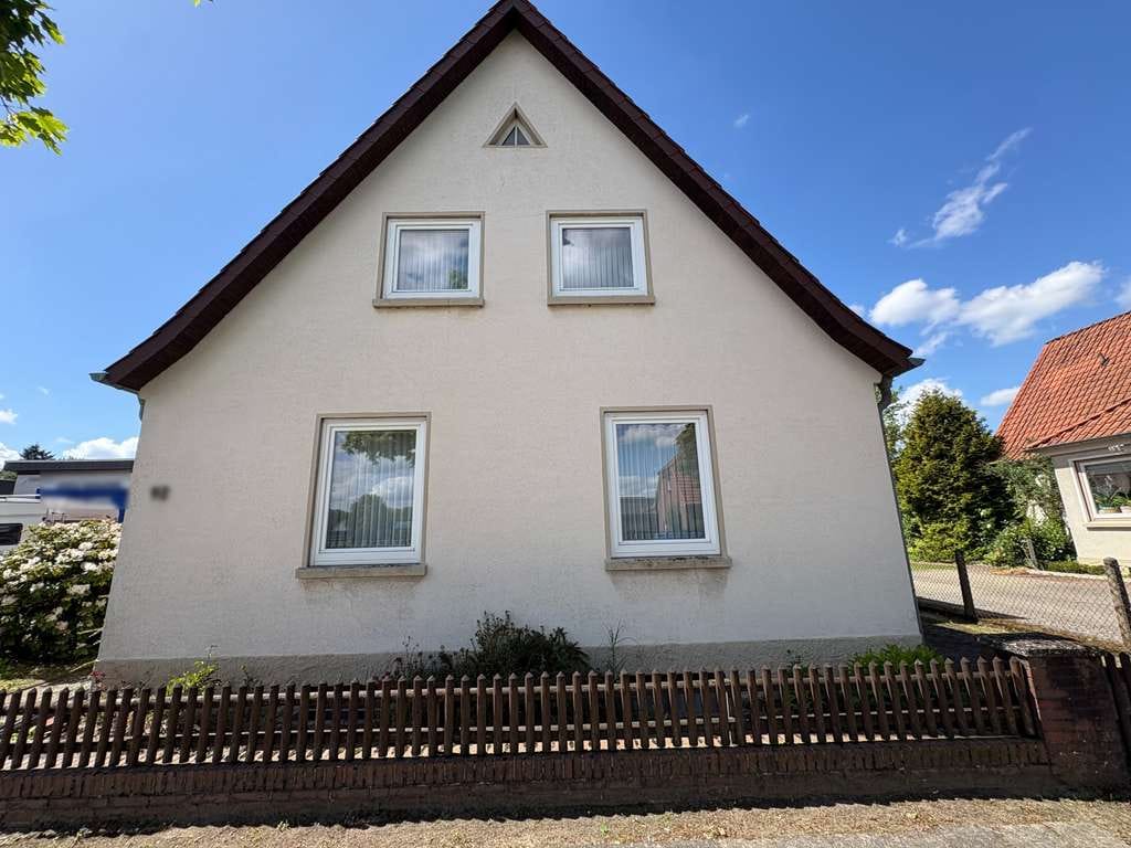 Immobilie in Soltau - Platz für eine junge Familie am Rande Soltaus - Bild 1