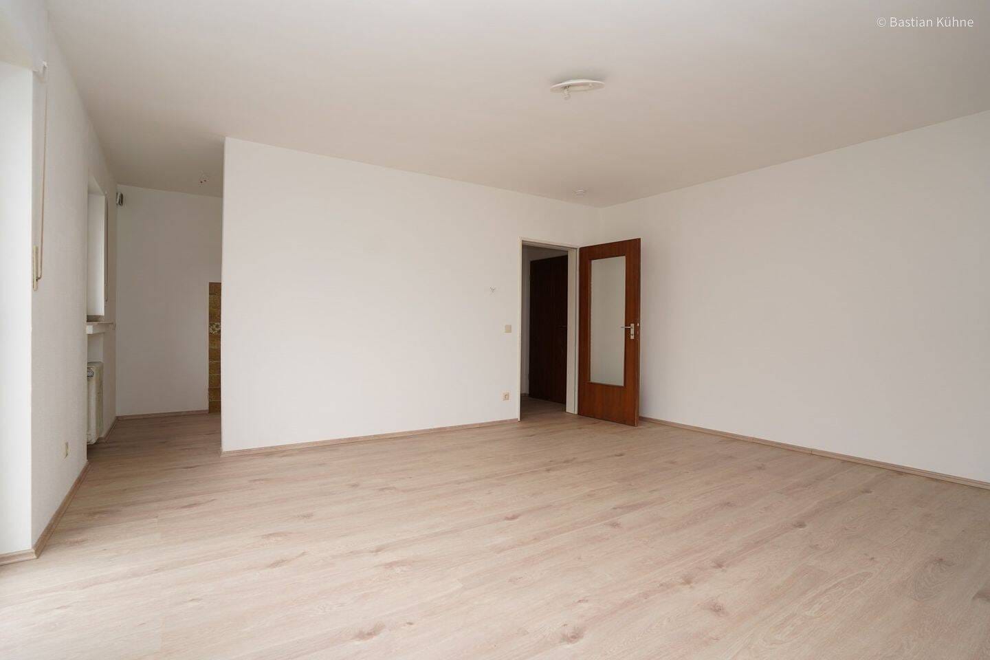 Immobilie in Emmerich am Rhein - Attraktive 1-Zimmer-Eigentumswohnung mit Balkon, Garage und solider Rendite in Emmerich am Rhein - Bild 3