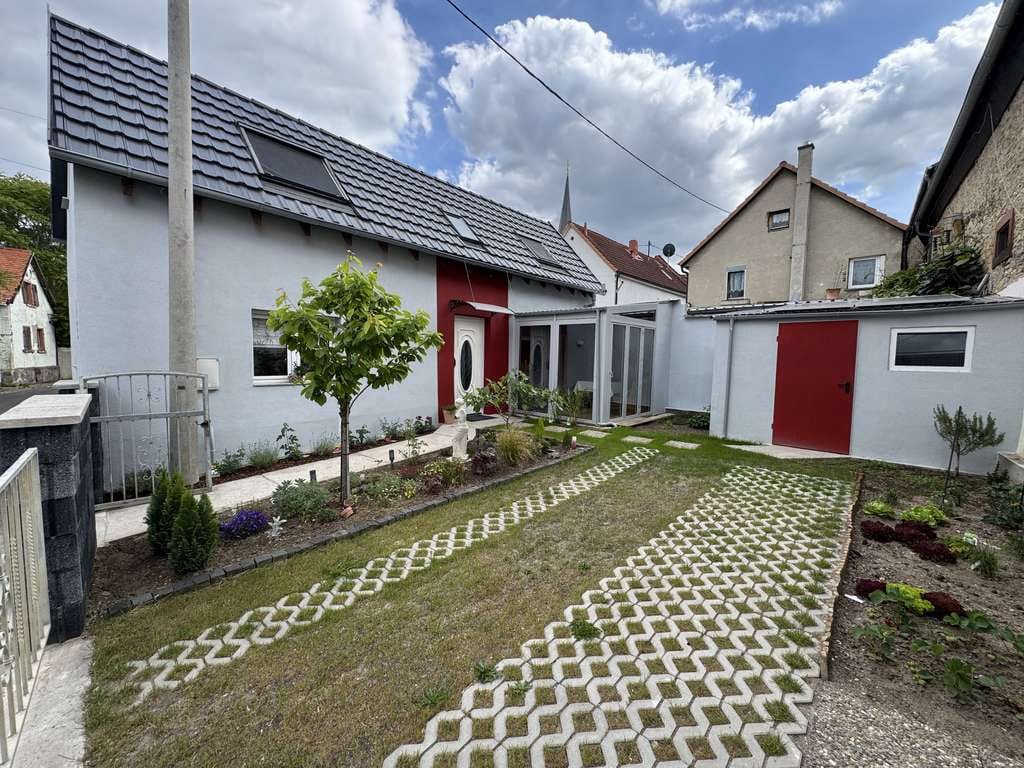 Immobilie in Eich - Neuwertig und liebevoll gestaltetes Einfamilienhaus - Bild 4