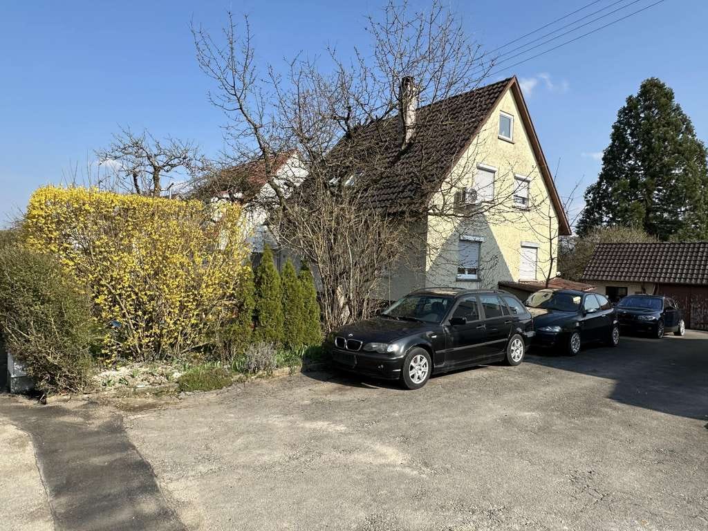 Immobilie in Ofterdingen - Einfamilienhaus mit viel Erweiterungspotential und großem Garten - Bild 2