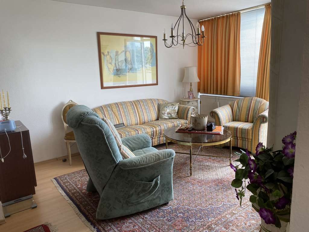 Immobilie in Saarbrücken - Helle Penthouse-Wohnung 2 ZKB von privat – ab sofort frei! - Bild 0