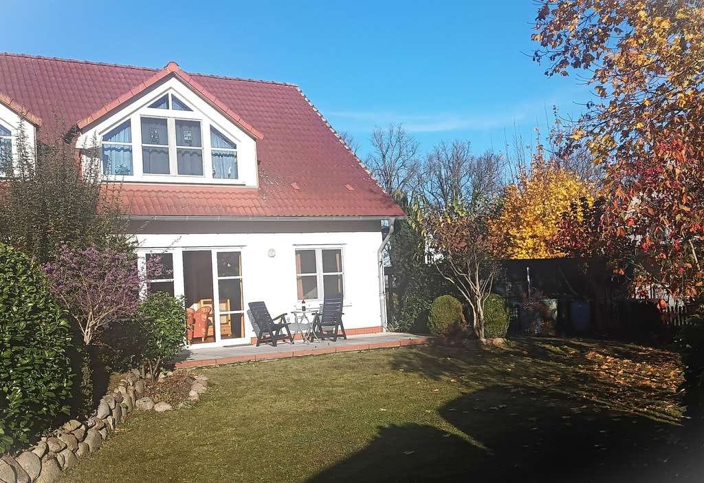Immobilie in Garz/Rügen - Wohnen wo andere Urlaub machen oder selber Urlaubsanbieter werden. - Bild 1