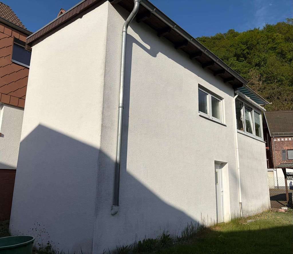 Immobilie in Kirkel - einseitig angebautes und gepflegtes Wohnhaus in zentraler Lage in Kirkel/Saar - Bild 0