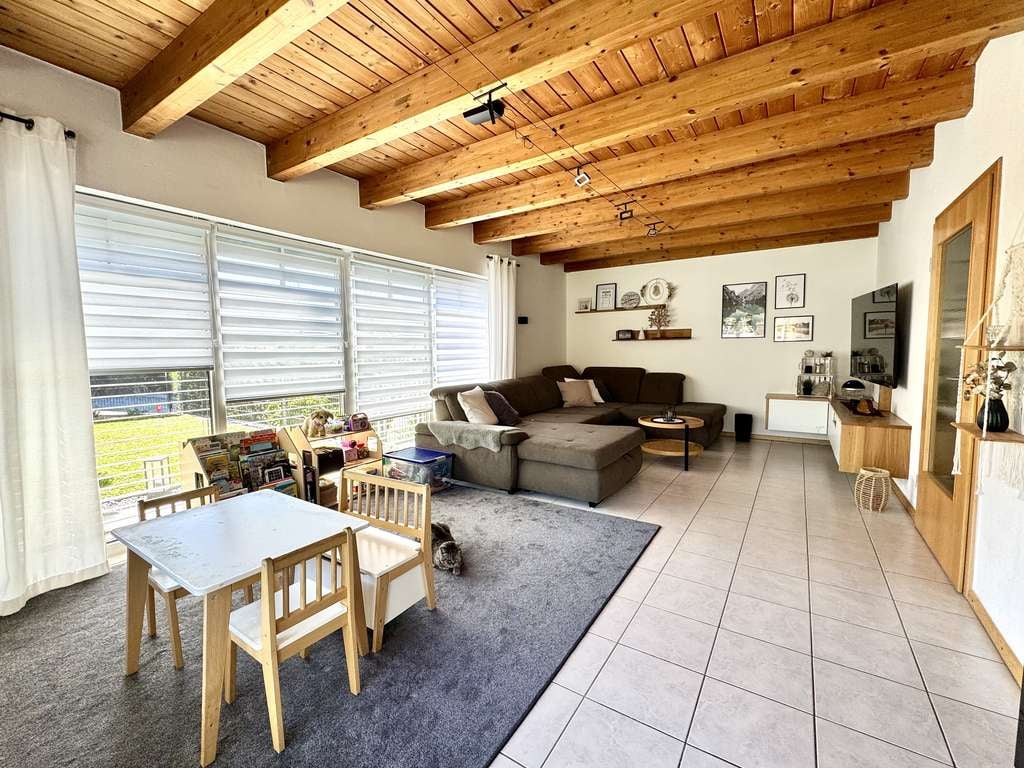 Immobilie in Egglham - Gepflegtes und modernisiertes Einfamilienhaus in zentraler Lage - Bild 1