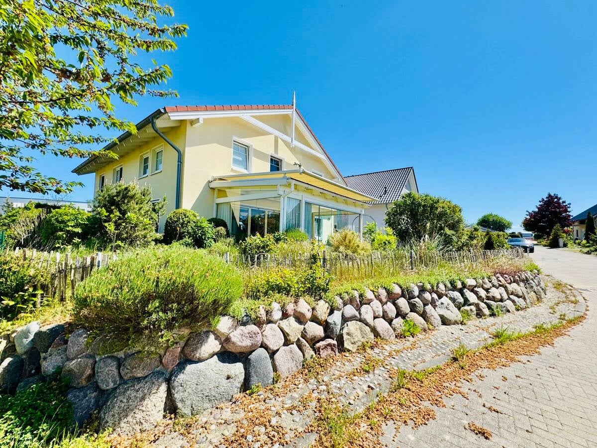 Immobilie in Kühlungsborn - Freistehendes Einfamilienhaus im Ostseebad Kühlungsborn - Bild 1