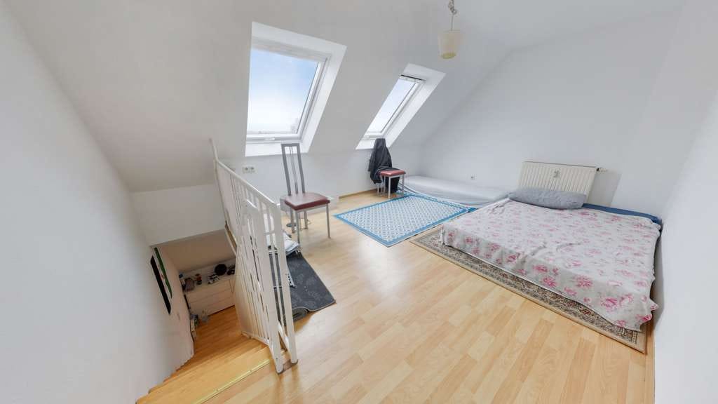 Immobilie in Fürth - !!! Vermietete 2-Zimmer-Maisonette-Wohnung mit 4,6 % Rendite im Herzen der Südstadt von Fürth inkl - Bild 3