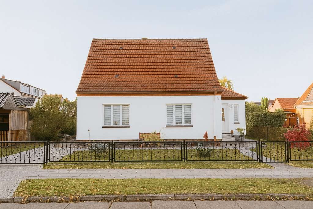 Immobilie in Stralsund - Einfamilienhaus mit Einliegerwohnung in Toplage - Bild 1