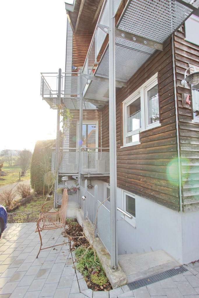 Immobilie in Kißlegg - Große, sonnige Doppelhaushälfte mit ELW in schöner Lage mit Bergsicht - Bild 2