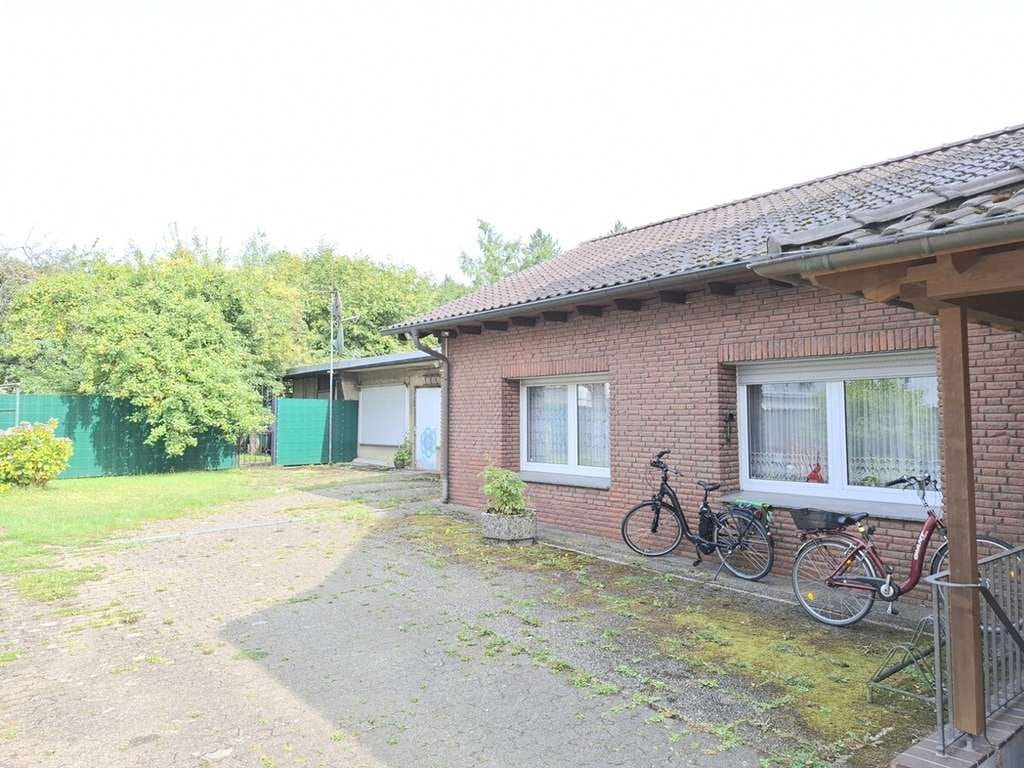 Immobilie in Marl - Marl-Sinsen!
Mehrfamilienhaus mit Potenzial in zentraler, bahnhofsnaher Lage. - Bild 2