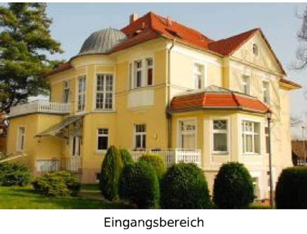 Immobilie in Neukirchen/Pleiße -  Stilvolle Maisonettewohnung in repräsentativer Villa mit Balkon & Stellplatz  in Neukirchen/Pleiße - Bild 0
