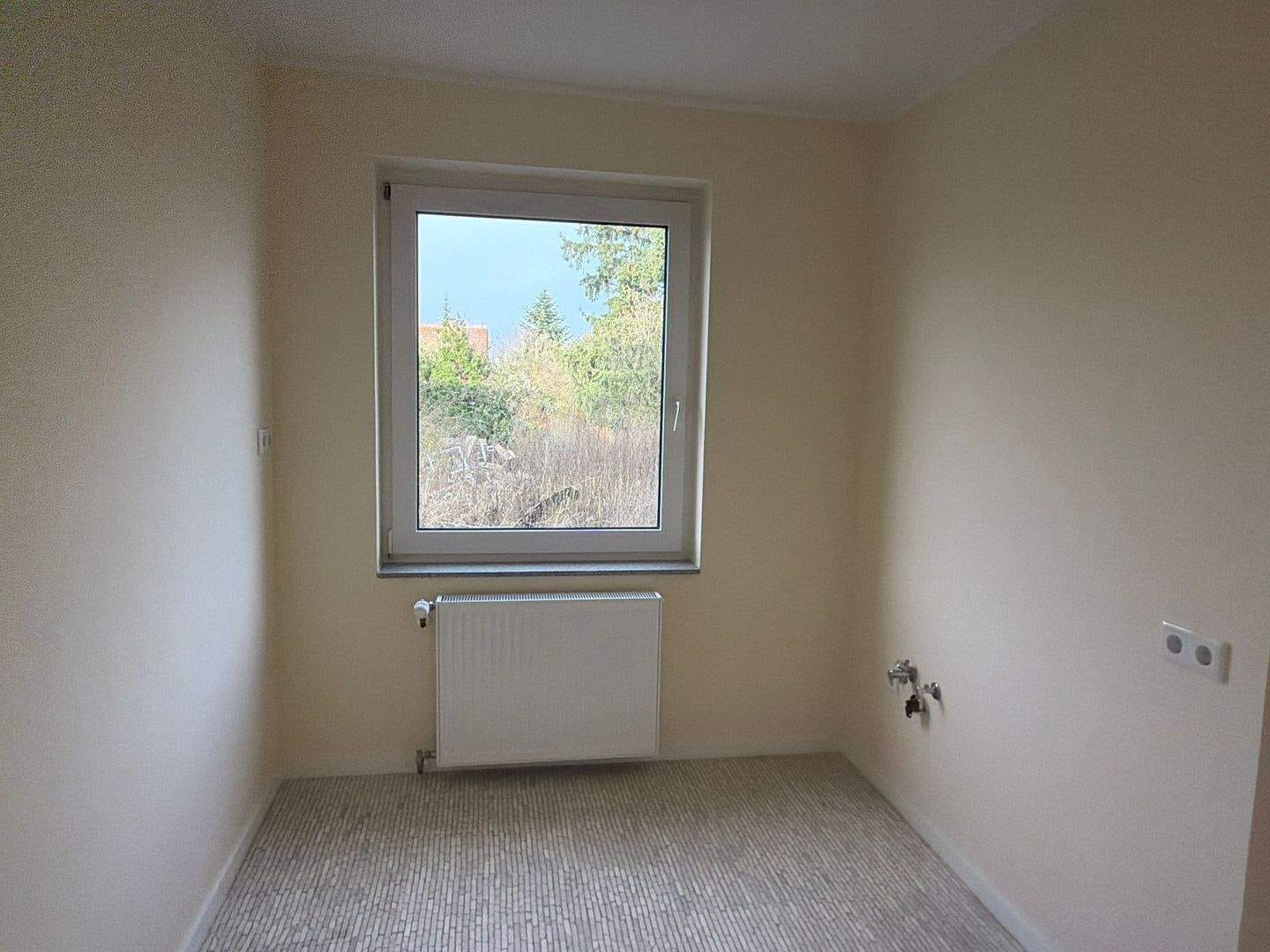Immobilie in Ennigerloh - Erdgeschosswohnung mit Terrasse | Erstbezug nach Sanierung | Ruhige Lage Ennigerloh - Bild 4