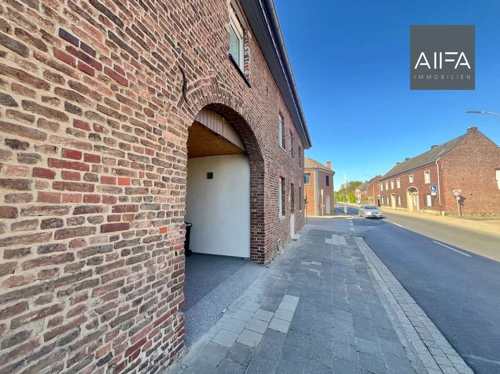 Immobilie in Linnich - AllFa – Modern & ansprechend vermietet – Zweifamilienhaus in Linnich-Gereonsweiler! - Bild 0