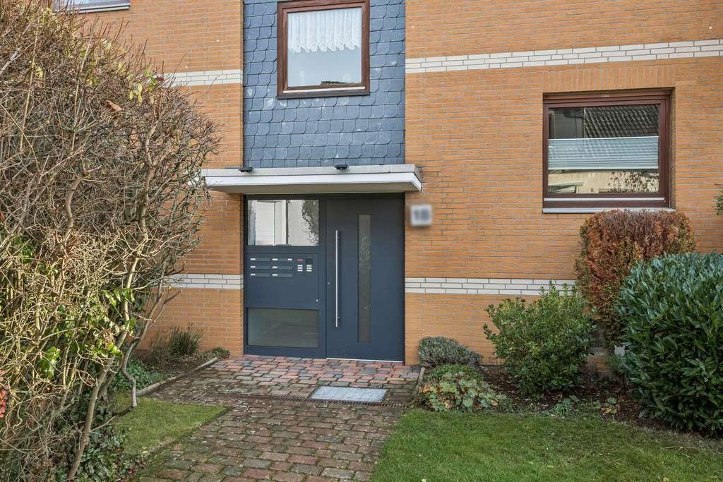 Immobilie in Giesen - Ihr neues Zuhause in Ahrbergen: Großzügige 3-Zimmer-Wohnung mit raffiniertem Grundriss zum Kauf - Bild 1