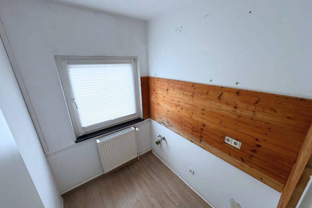 Immobilie in Horn-Bad Meinberg - Charmantes Dachnest für Singles – kompakt & gemütlich - Bild 2
