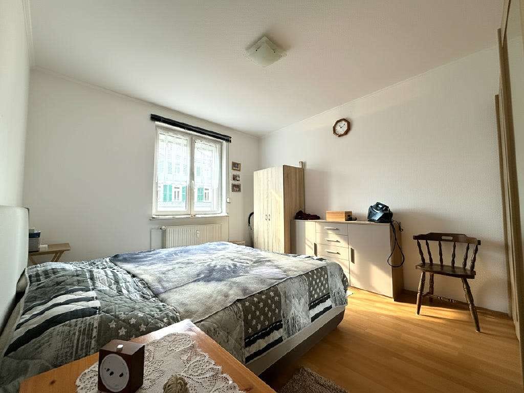 Immobilie in Oestrich-Winkel - Großzügiges 2-3 Familienhaus mit toller Terrasse in sehr guter Lage von Oestrich-Winkel - Bild 3