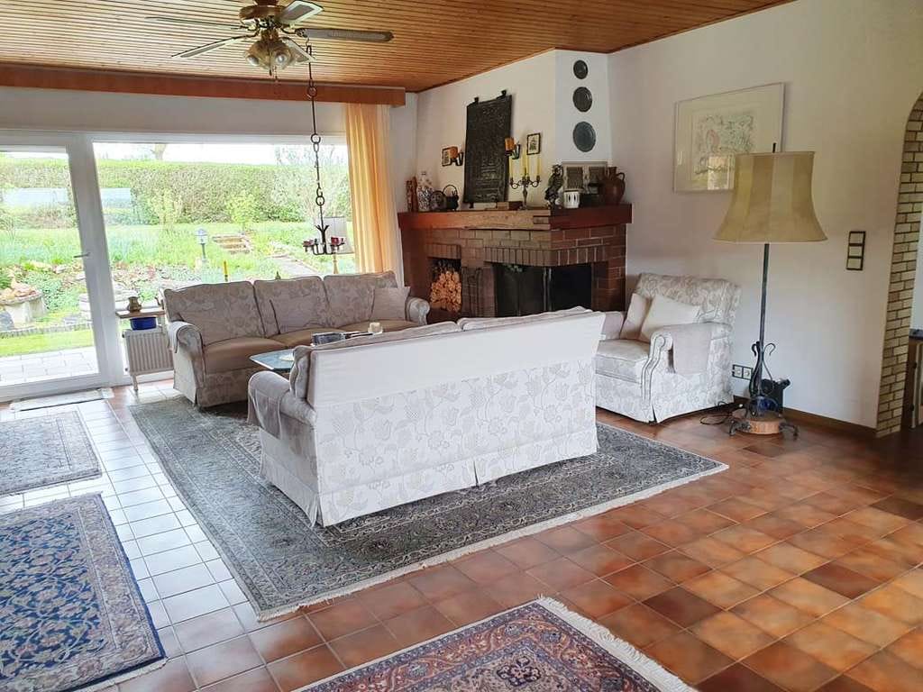 Immobilie in Niedermohr - Bungalow mit ausgebautem Untergeschoß auf einem schönem Gartengrundstück - Bild 3