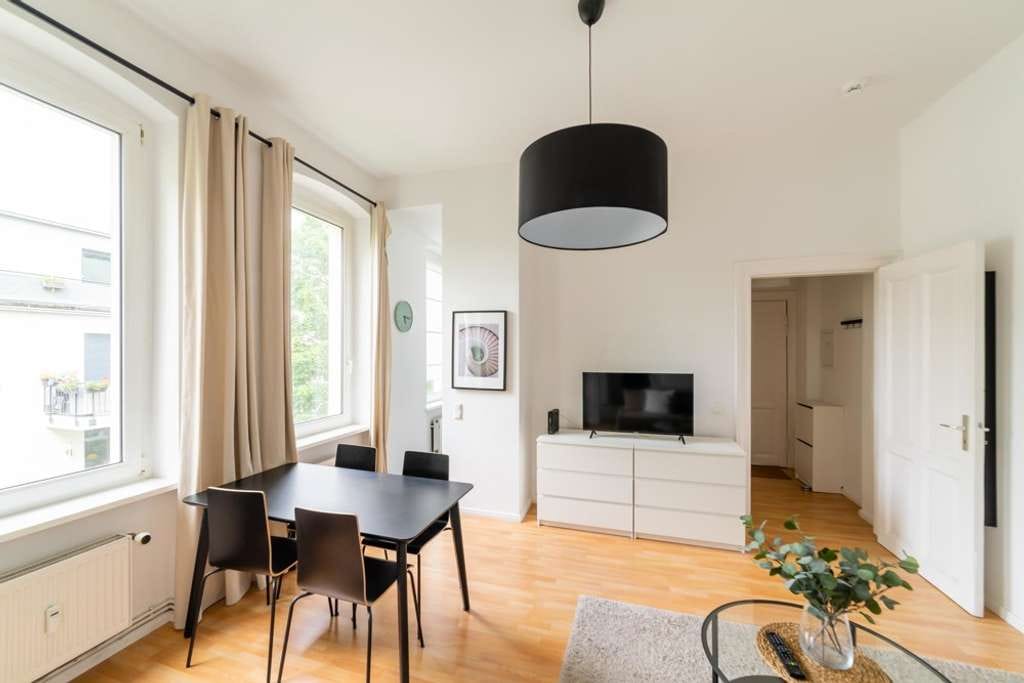 Immobilie in Potsdam - Praktische 2-Zimmer-Altbauwohnung nähe Cecilienhof -aktuell vermietet! Jetzt provisionsfrei erwerben - Bild 3