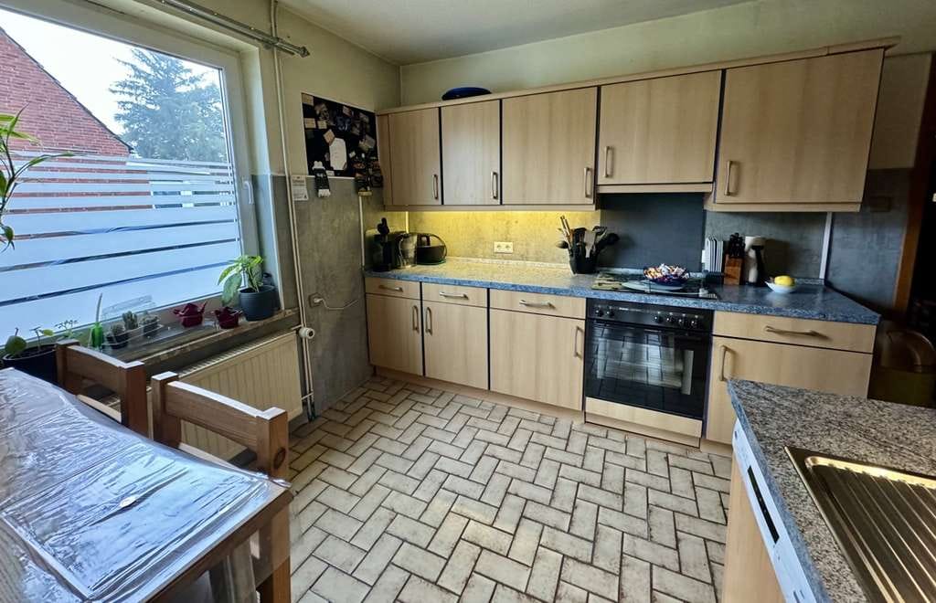 Immobilie in Wesselburen - Einfamilienhaus in Zentrumsnähe und ruhiger Wohnlage in Wesselburen! - Bild 1