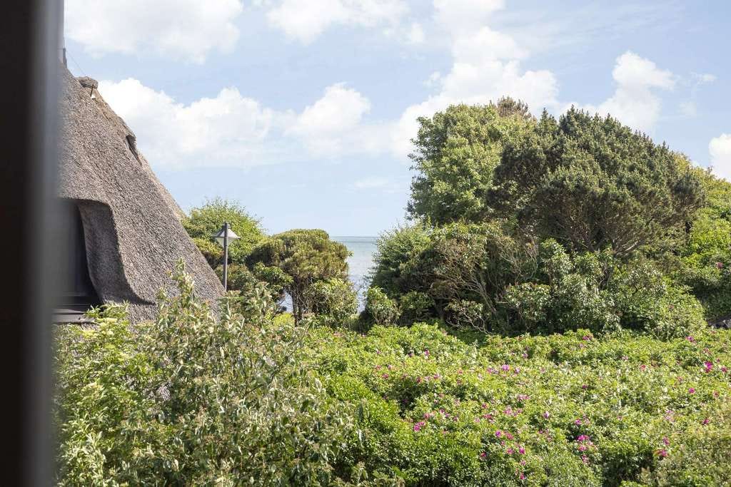Immobilie in List auf Sylt - Kleines Inselrefugium unter Reet – charmante Dachgeschosswohnung in begehrter Wattenmeernähe - Bild 3