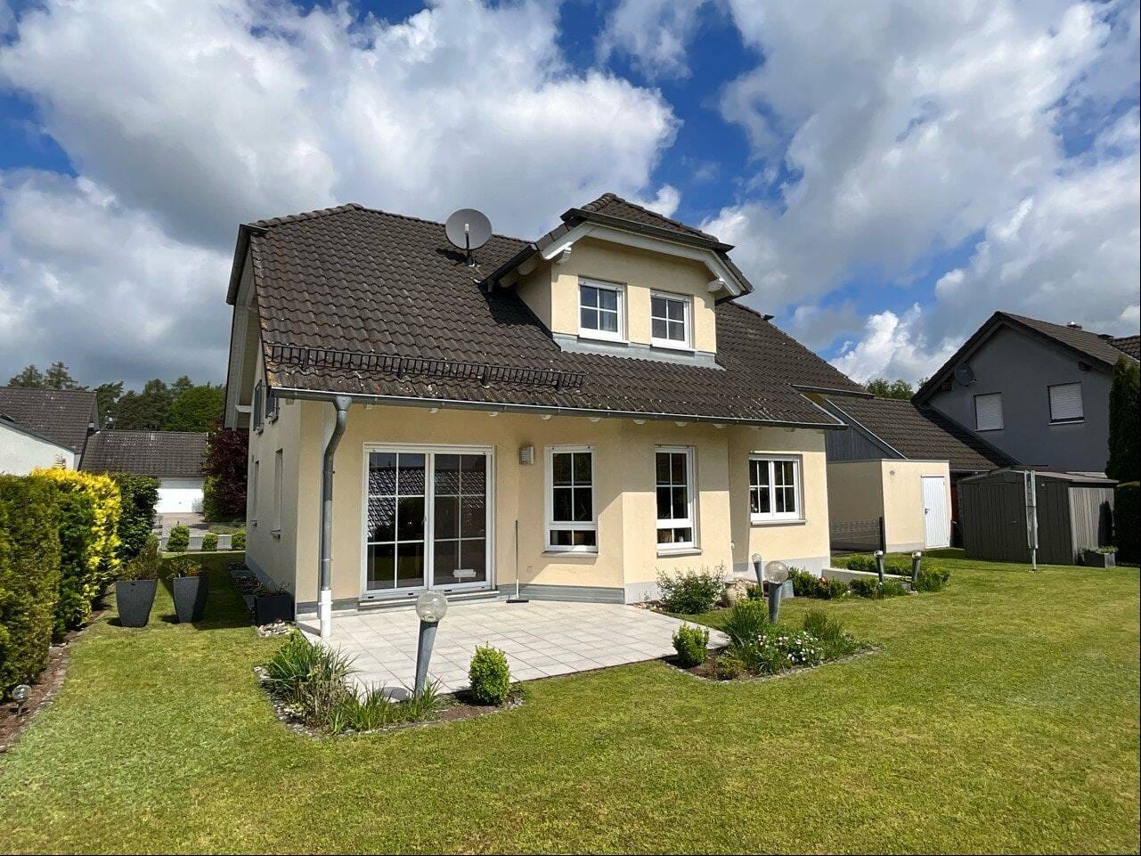 Immobilie in Weitramsdorf - Ihr Traumhaus wartet auf Sie - Bild 2