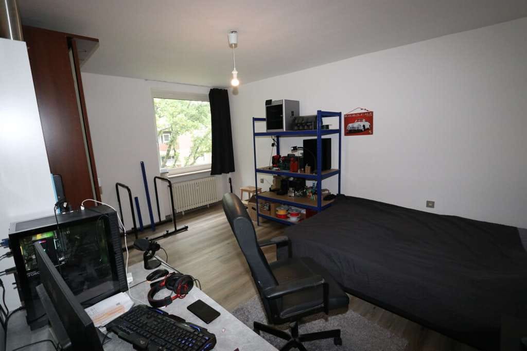 Immobilie in Kaarst - + Kaarst-Ost + 3-Zimmer-Wohnung + 1. OG + ca. 79 m² Wohnfläche + Vermietet + - Bild 3