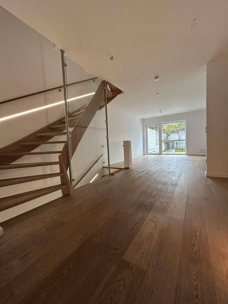 Immobilie in Erharting - Raumwunder - Modernes Reihenendhaus in Töging am Inn - Einziehen und wohlfühlen !!!! - Bild 2