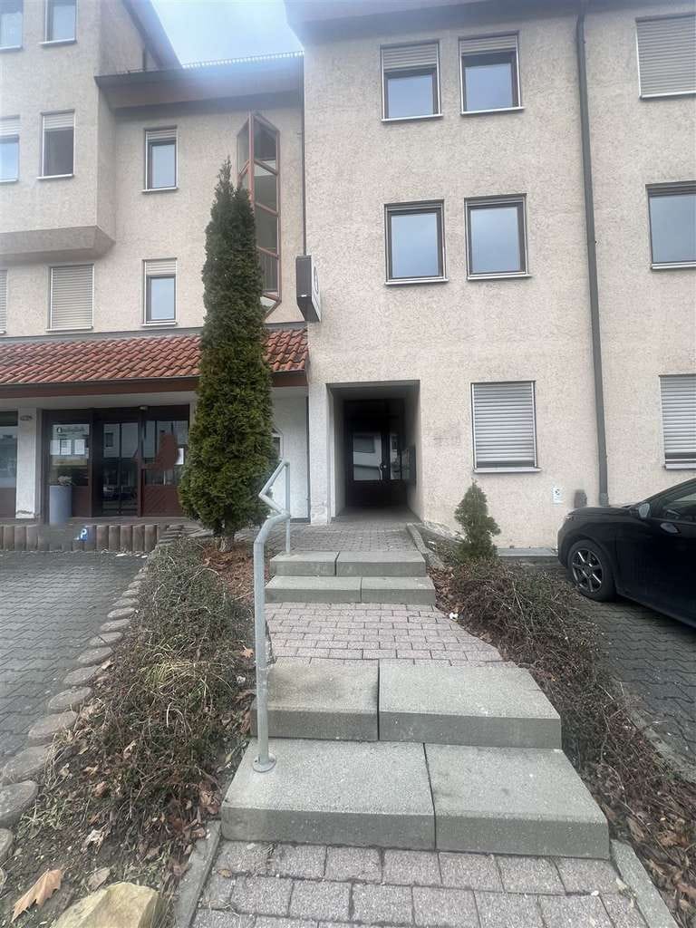 Immobilie in Dettingen an der Erms - Attraktive 3-Zimmer-Wohnung in Dettingen an der Erms – großer Balkon & Top-Grundriss - Bild 0