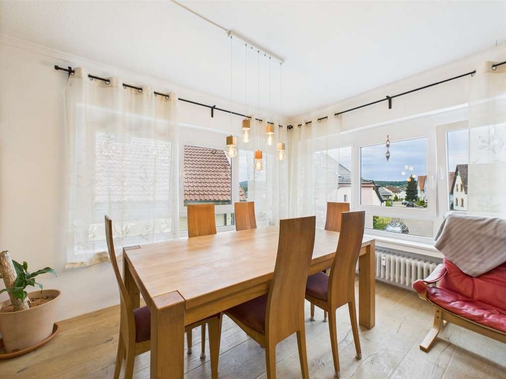 Immobilie in Marxzell - Gemütliches und modernes Zweifamilienhaus in Marxzell! - Bild 3